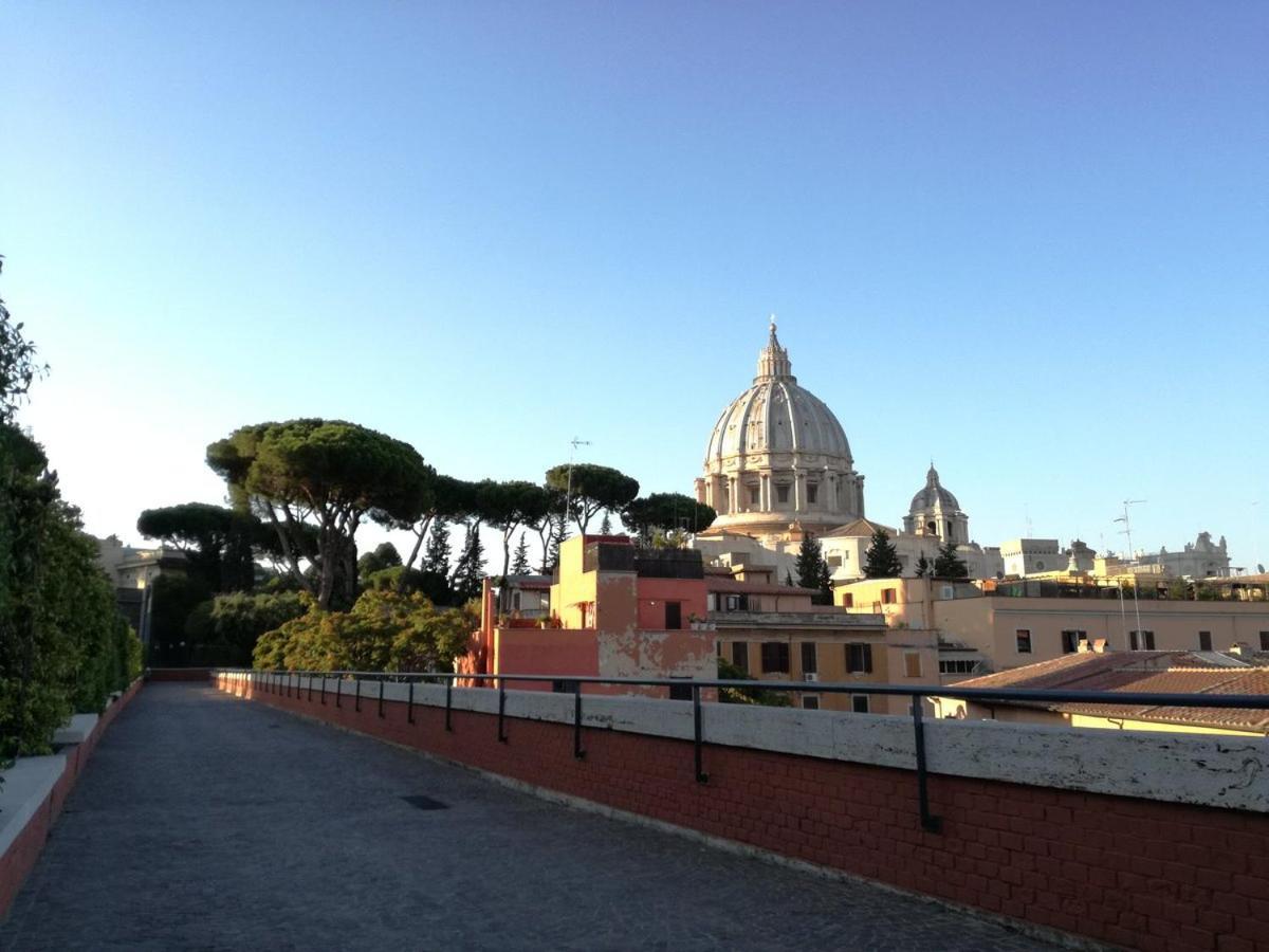 Free Breakfast - Michelangelo Dream House Villa Rome Buitenkant foto